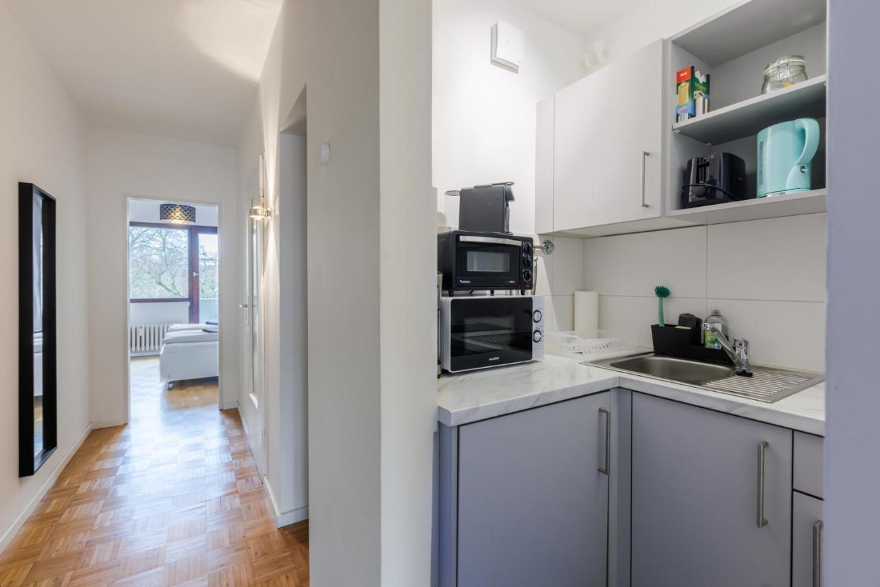 Glueck Auf Appartements Kammerstr. ドゥイスブルグ エクステリア 写真
